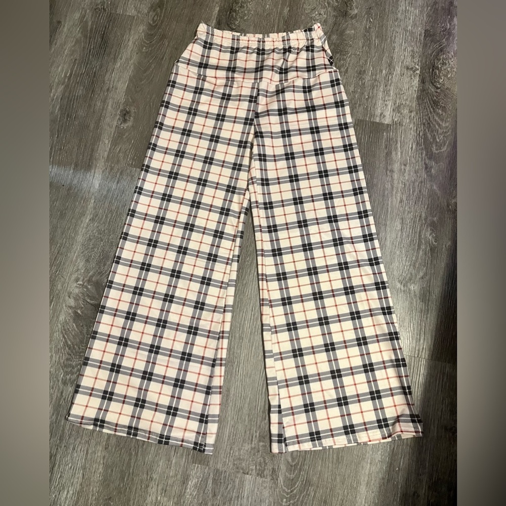 NWOT! Ladies Flare Pants
